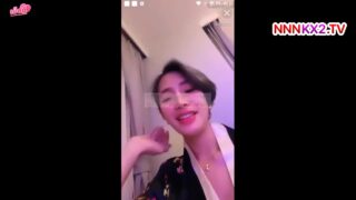 คลิปหลุดทางบ้าน Mlive สาวน้อยเงี่ยนจัดอมควยสลับซอยนิ้วตัวเองไลฟ์สด โชว์หน้าเดือดแรงมาก